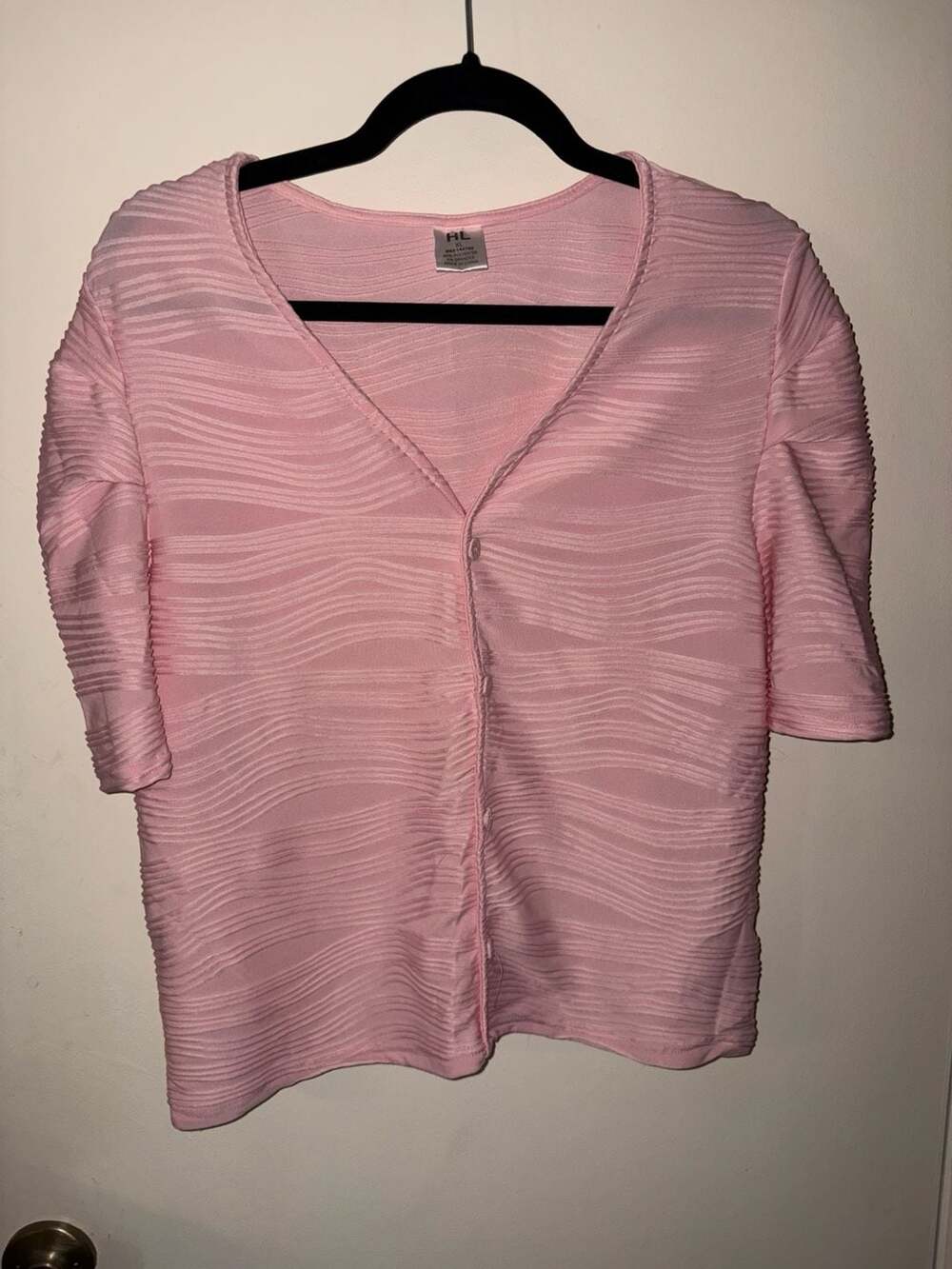 HL Pink Textured Wave Pattern Button-Up Short Sleeve Top
